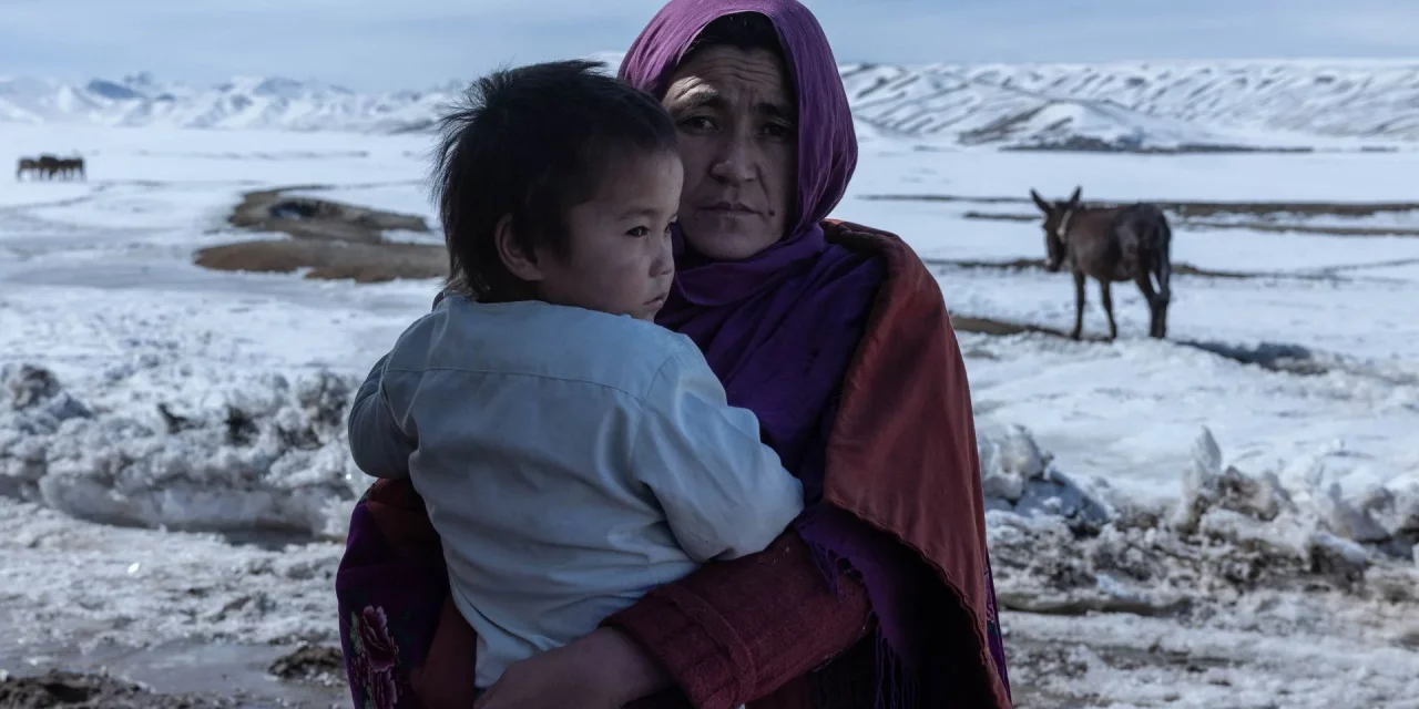 Milioni di rifugiati nella morsa del freddo, appello urgente di Unhcr