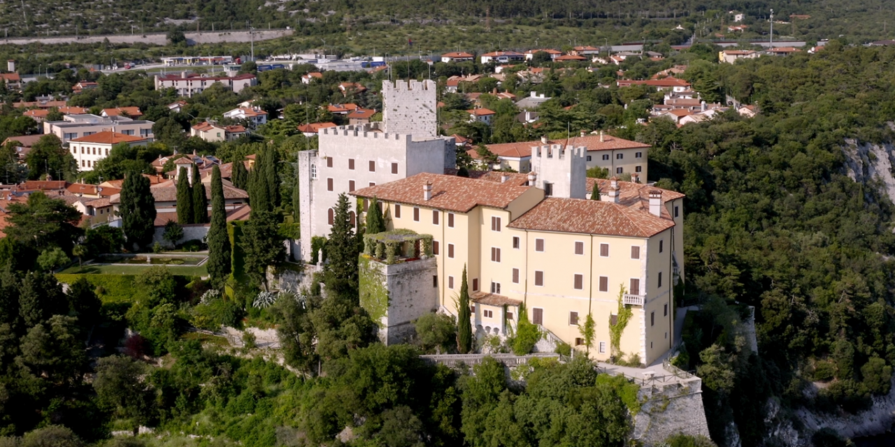 Collegi del Mondo Unito: due borse di studio per minori stranieri non accompagnati