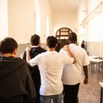 Scuola: le disuguaglianze colpiscono i minori con background migratorio