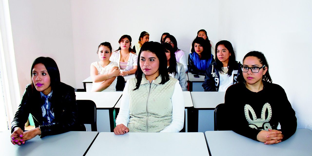 Scuola: oltre 930 mila studenti con cittadinanza non italiana