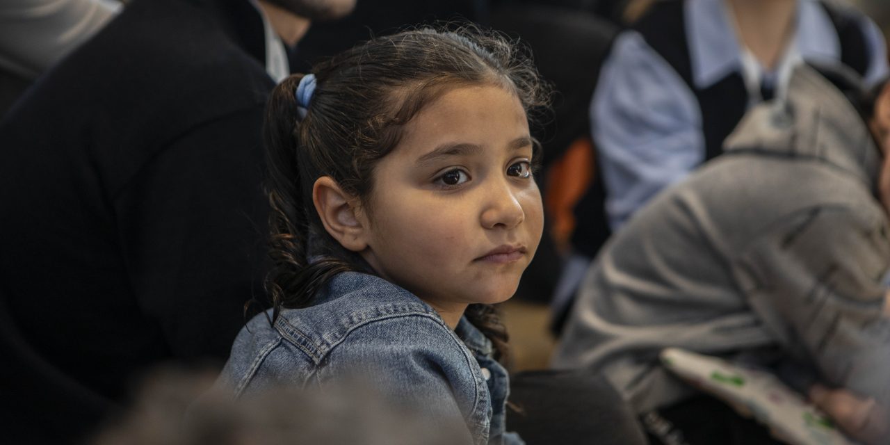 Unicef: più di 400 milioni di bambini nel mondo vivono in condizioni di povertà