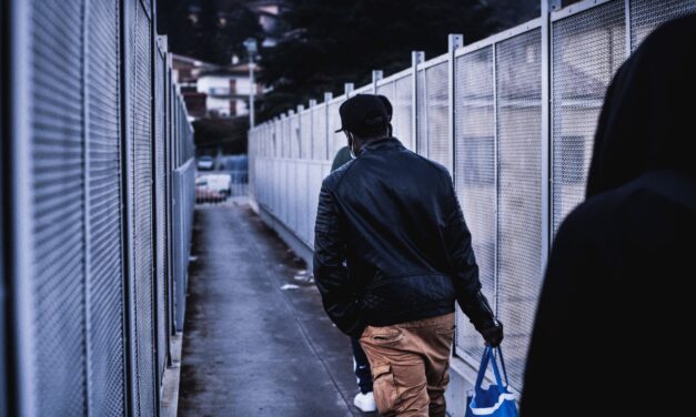 Rapporto Immigrazione 2026: meno confini, più partecipazione