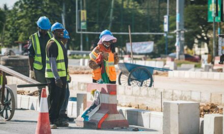 Rapporto Bes Istat 2026: un laureato straniero su due fa un lavoro sotto le proprie competenze